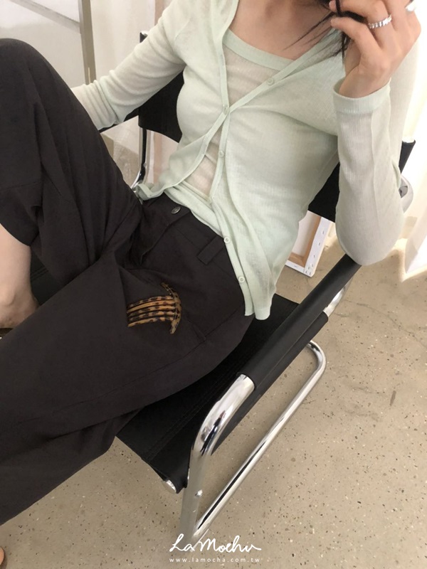 微透親膚排扣外套